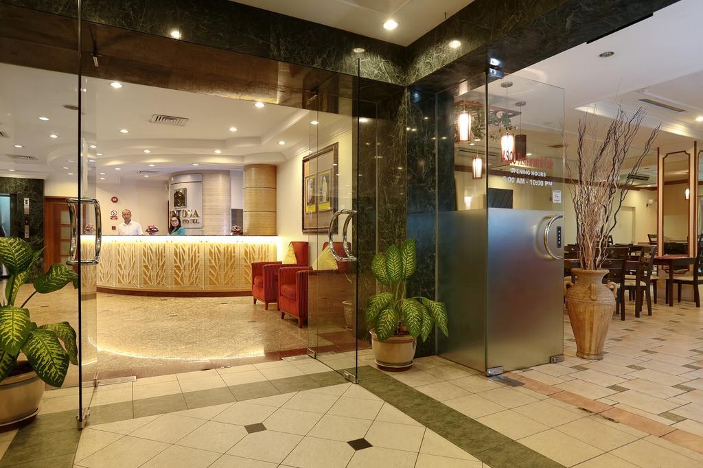 Hotel Sentosa Kuala Belait Eksteriør bilde