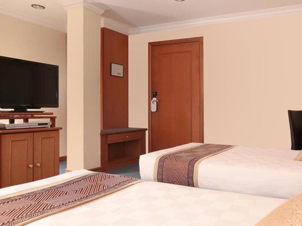 Hotel Sentosa Kuala Belait Eksteriør bilde